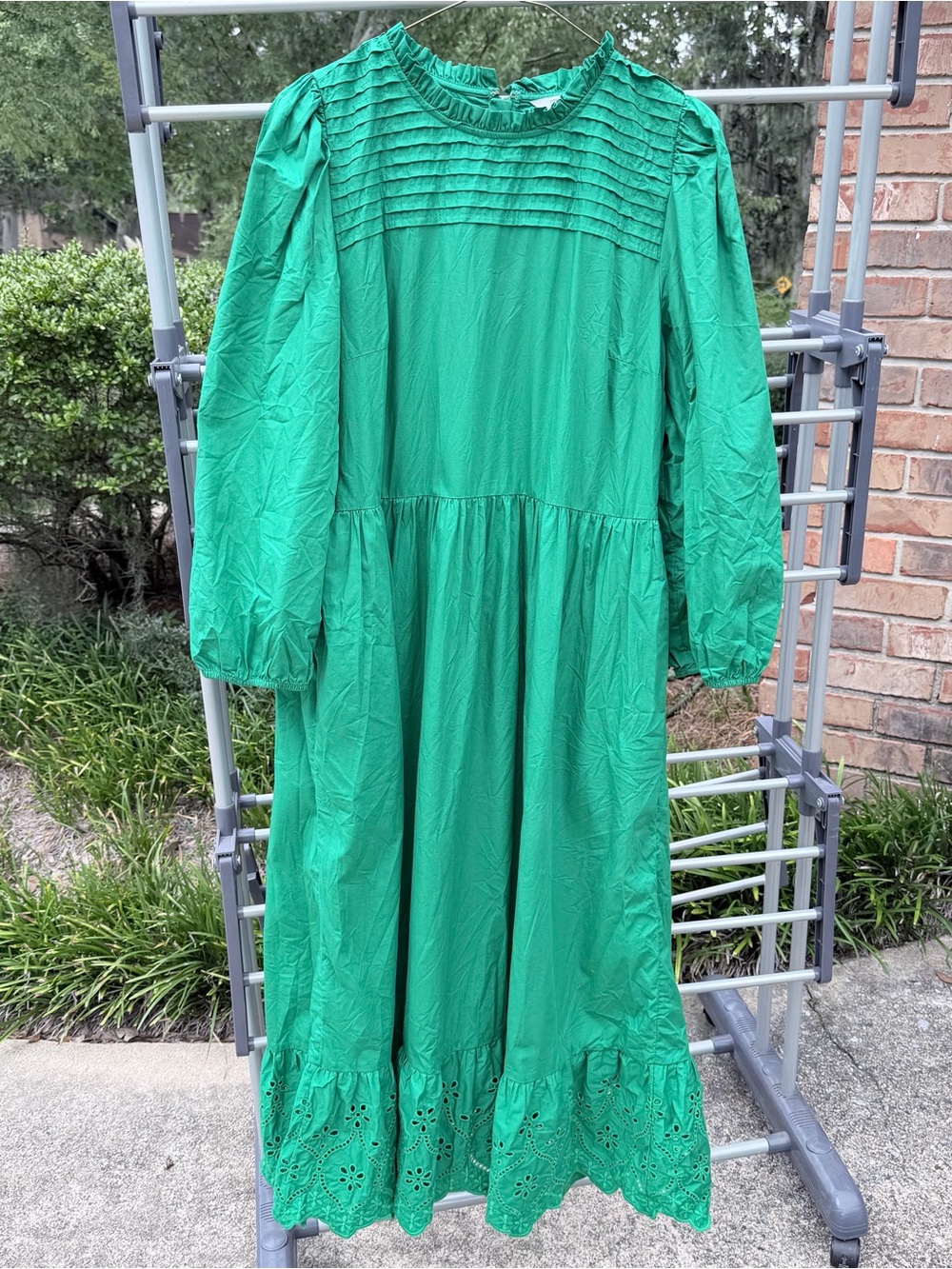 crown & ivy Emerald Green 3/4 balloon sleeve Maxi Dress with Eyelet Hem